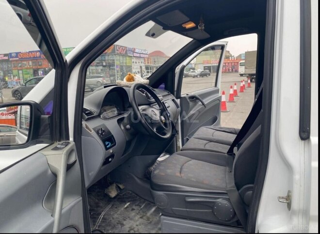 Mercedes Vito 111 2009, 260,000 km - 2.2 l - Bakı