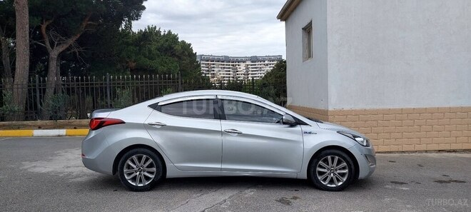 Hyundai Avante 2014, 130,357 km - 1.6 л - Bakı