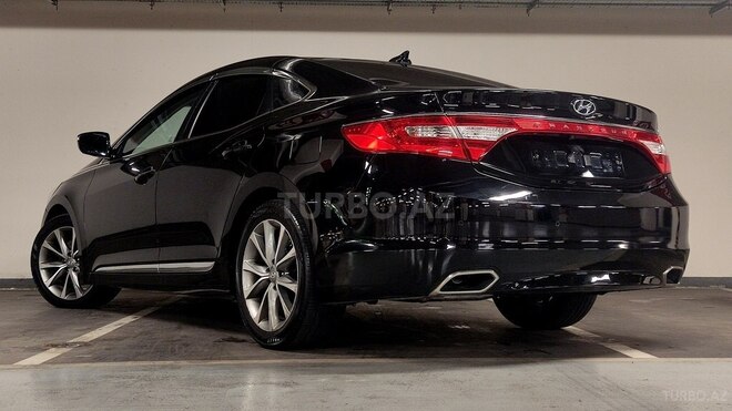 Hyundai Grandeur-19