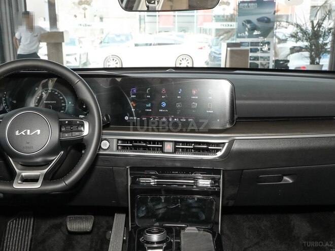 Kia K5-9