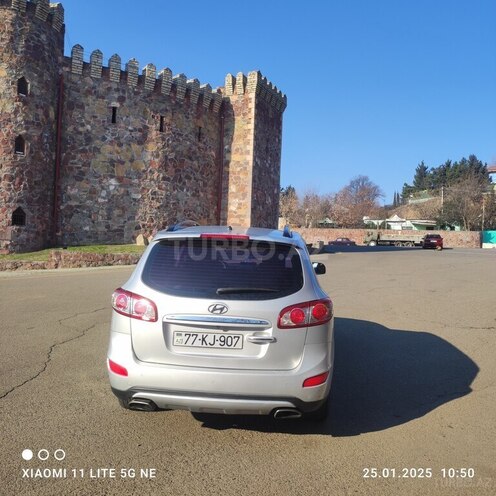 Hyundai Santa Fe 2012, 219,000 km - 2.0 л - Tovuz