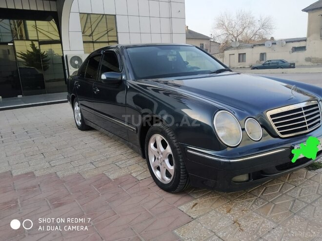 Mercedes E 220 d 2000, 300,000 km - 2.2 l - Bakı
