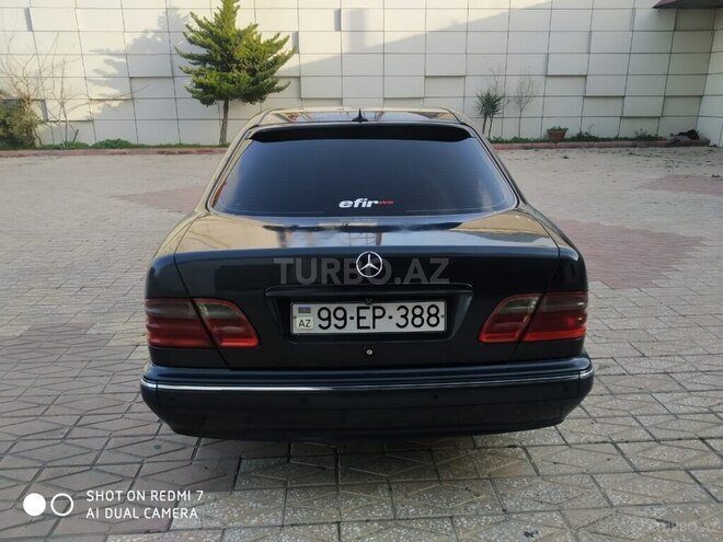 Mercedes E 220 d 2000, 300,000 km - 2.2 l - Bakı