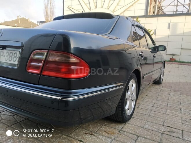 Mercedes E 220 d 2000, 300,000 km - 2.2 l - Bakı