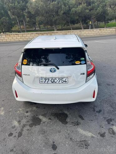 Toyota Aqua 2018, 95,000 km - 1.5 l - Bakı