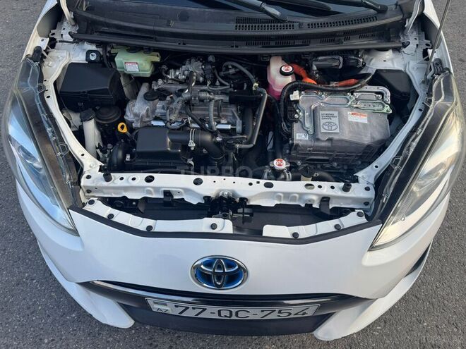 Toyota Aqua 2018, 95,000 km - 1.5 l - Bakı