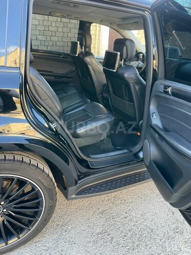 Mercedes GL 550 2008, 300,000 km - 5.5 l - Şirvan