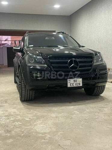 Mercedes GL 550 2008, 300,000 km - 5.5 l - Şirvan