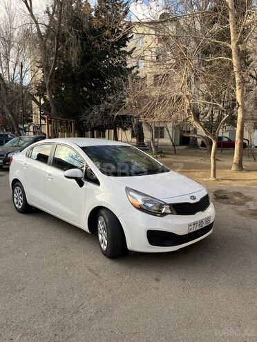 Kia Rio 2015, 195,000 km - 1.6 l - Bakı