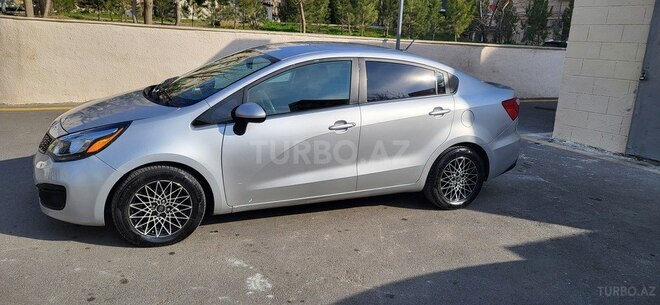 Kia Rio 2016, 285,498 km - 1.6 l - Bakı