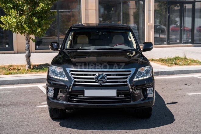 Lexus LX 570-1