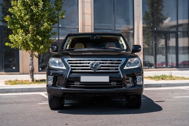 Lexus LX 570-2