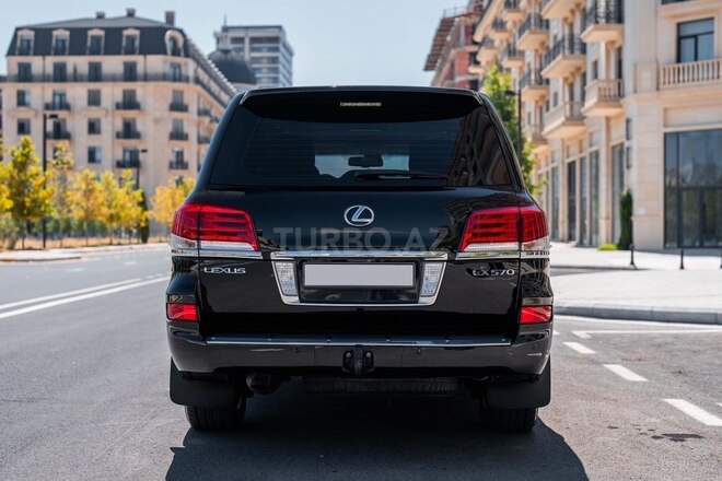 Lexus LX 570-7