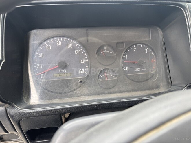 Isuzu NPR 66 L 2007, 627,019 km - 4.4 l - Bakı