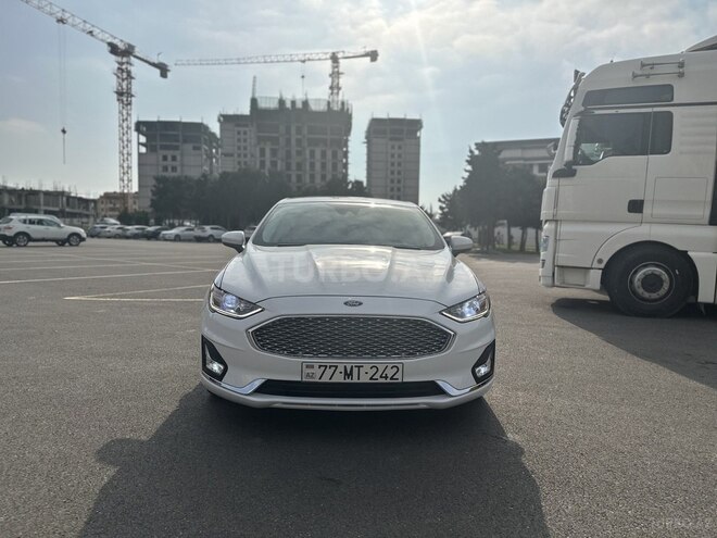 Ford Fusion (North America) 2019, 158,000 km - 2.0 л - Bakı