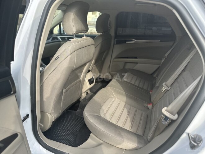 Ford Fusion (North America) 2019, 158,000 km - 2.0 л - Bakı