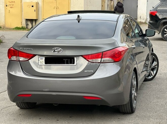 Hyundai Elantra 2011, 130,000 km - 1.8 l - Bakı