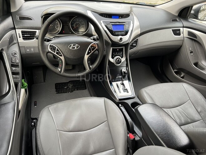 Hyundai Elantra 2011, 130,000 km - 1.8 l - Bakı
