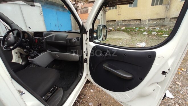 Fiat Doblo 2014, 208,000 km - 1.4 l - Bakı