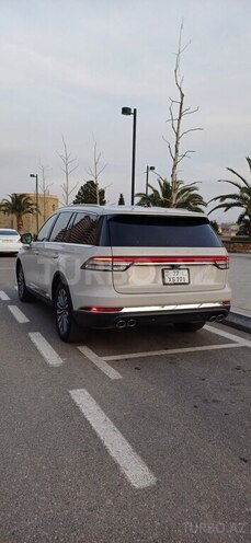 Lincoln Aviator-20