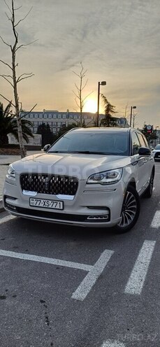 Lincoln Aviator-3