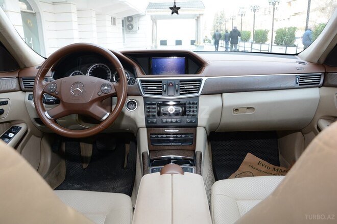Mercedes E 350 2012, 165,000 km - 3.5 l - Bakı