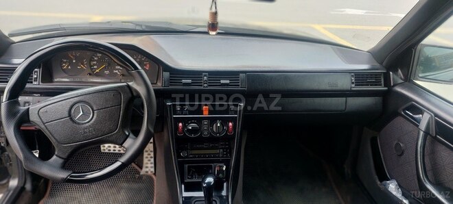 Mercedes E 200 1995, 424,417 km - 2.0 l - Bakı