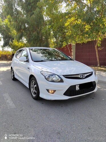 Hyundai i30 2010, 250,000 km - 1.6 l - Sumqayıt