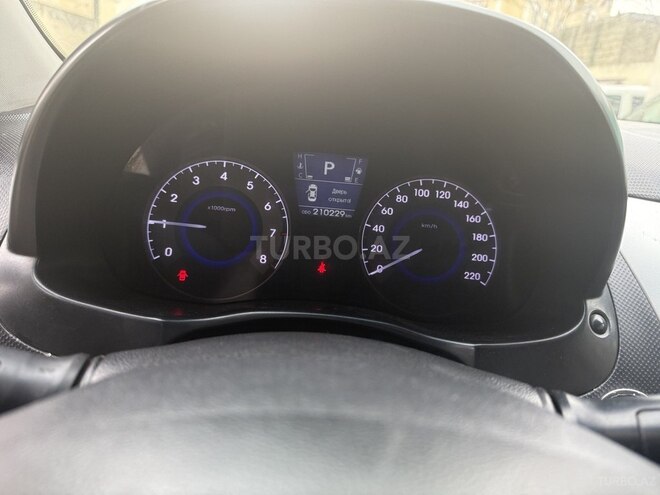 Hyundai Accent 2012, 210,229 km - 1.6 л - Bakı