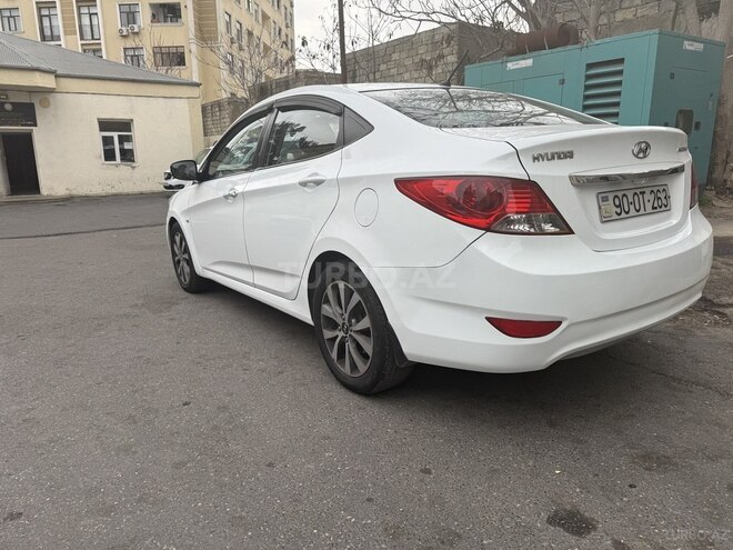 Hyundai Accent 2012, 210,229 km - 1.6 л - Bakı