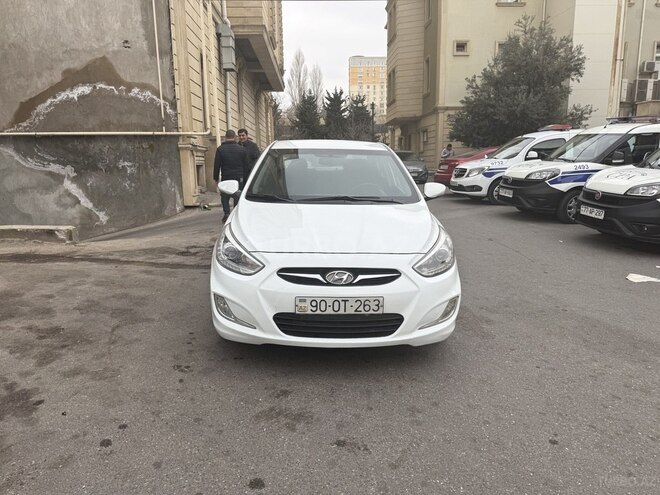 Hyundai Accent 2012, 210,229 km - 1.6 л - Bakı