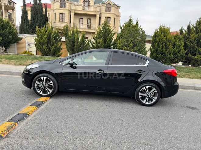 Kia Cerato-8