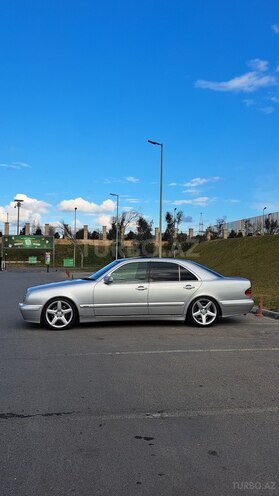 Mercedes E 220 d 2001, 240,000 km - 2.2 l - Bakı
