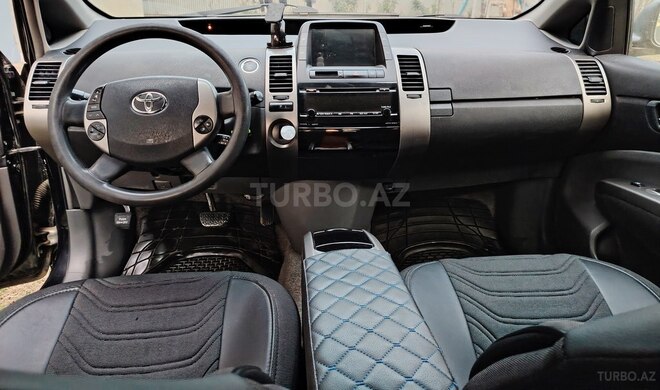 Toyota Prius 2006, 267,000 km - 1.5 l - Masallı