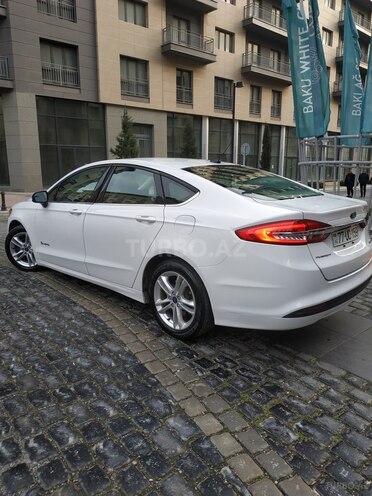 Ford Fusion (North America) 2018, 126,968 km - 2.0 l - Bakı