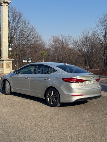 Hyundai Elantra 2017, 110,000 km - 2.0 l - Tovuz