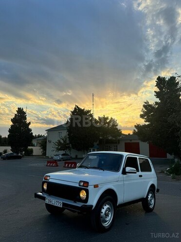 LADA (VAZ) Niva 2015, 137,500 km - 1.7 л - Bakı