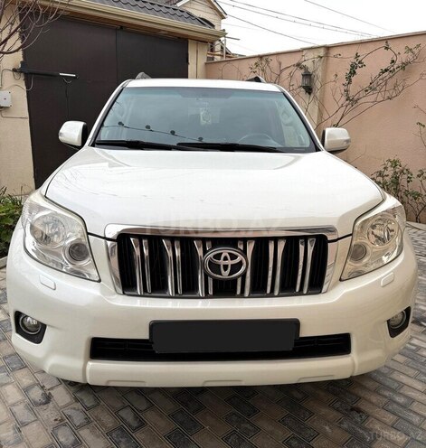 Toyota Land Cruiser Prado-4