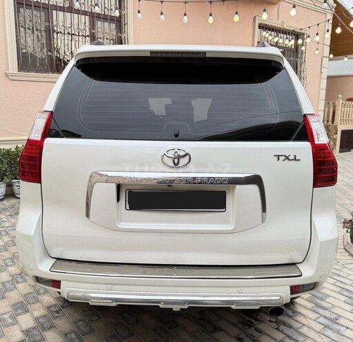 Toyota Land Cruiser Prado-6