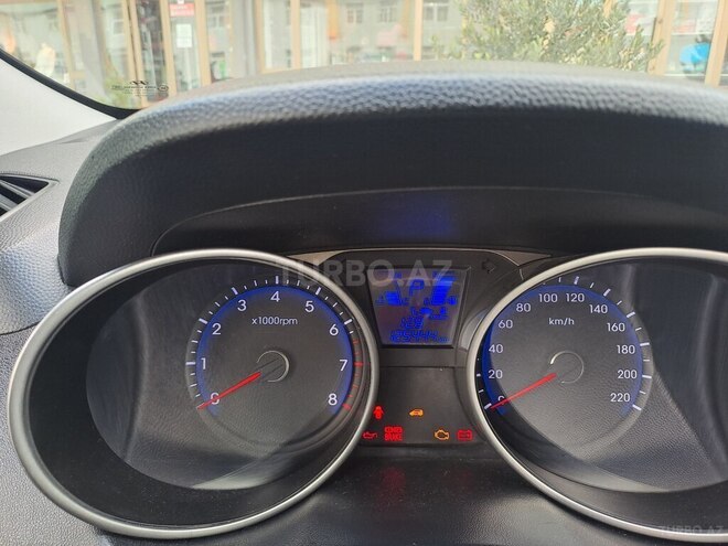 Hyundai Tucson 2010, 125,000 km - 2.0 l - Bakı