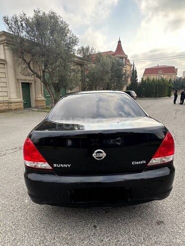 Nissan Sunny 2009, 300,000 km - 1.3 l - Bakı