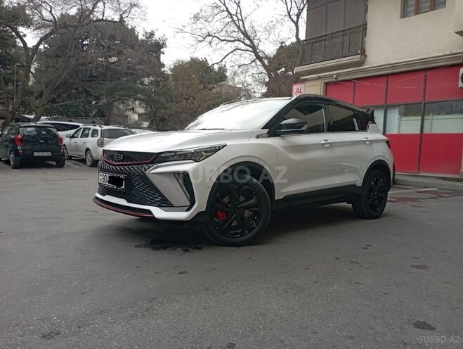 Geely Coolray-3