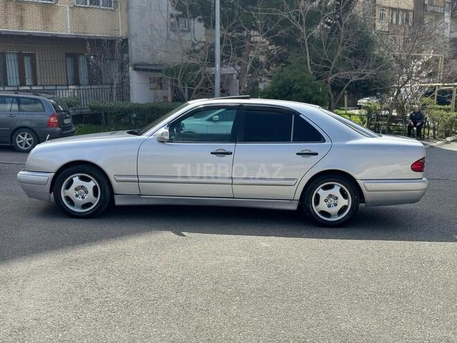 Mercedes E 230 1995, 427,000 km - 2.3 l - Bakı
