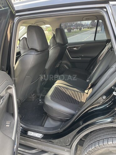 Toyota RAV4 2018, 126,000 km - 2.0 l - Bakı