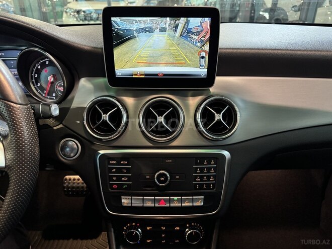 Mercedes CLA 200 2018, 31,300 km - 1.6 l - Bakı