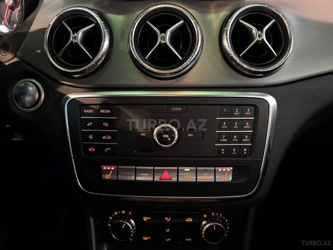 Mercedes CLA 200 2018, 31,300 km - 1.6 l - Bakı