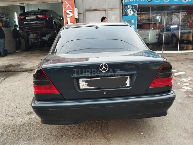 Mercedes C 230 1997, 285,645 km - 2.3 l - Bakı