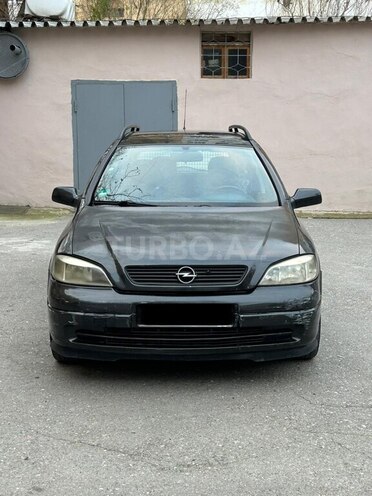 Opel Astra-1