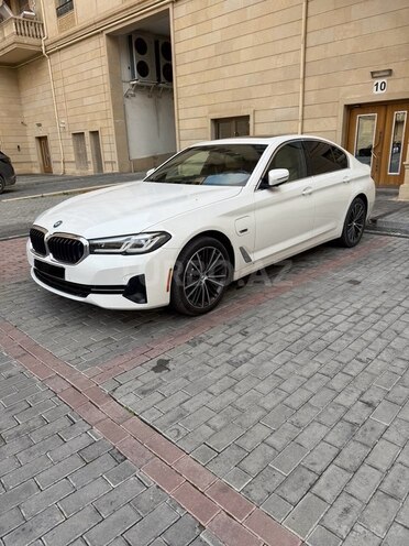 BMW 530e 2022, 35,700 km - 2.0 l - Bakı