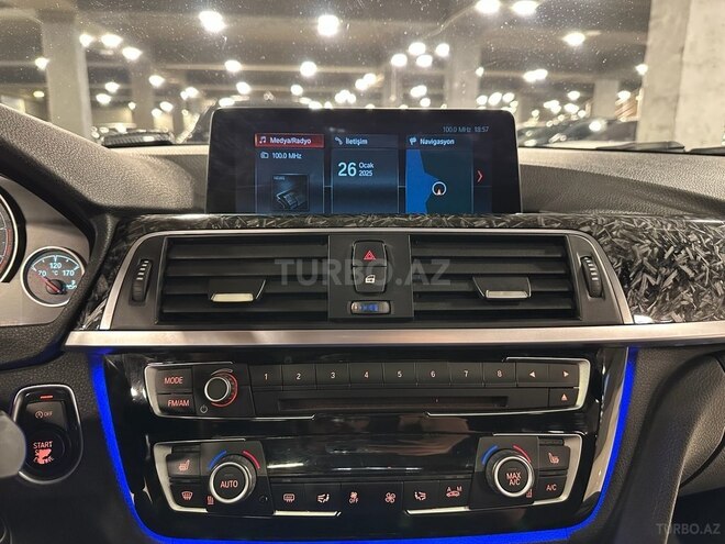 BMW 330-13